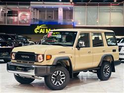 تۆیۆتا لاند کرۆزەر 76